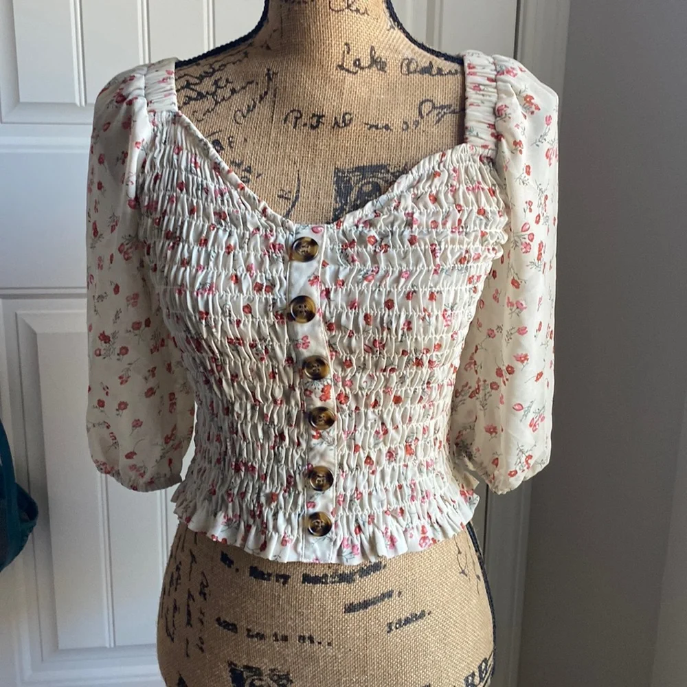 Floral Print Shirred Blouse - Picture 1 of 5